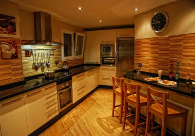 Cocina crema moderna