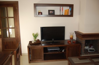Mueble salón con estantería