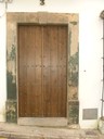 Puerta entrada nogal claro